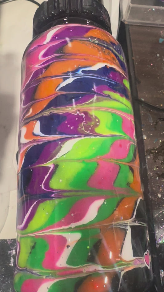 32 OZ Water bottle - Rainbow